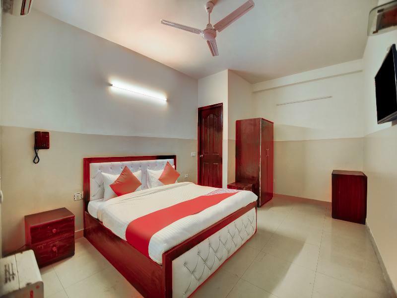 Oyo 28461 Royal Stay Inn Delhi  Exterior photo